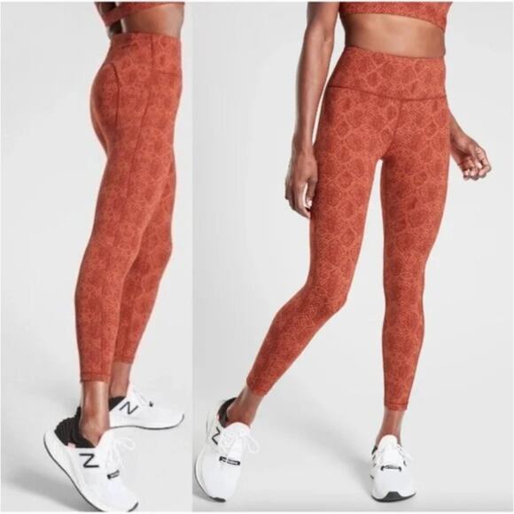 Athleta Pants - Athleta Ultimate Stash Pocket Snake 7/8 Tight